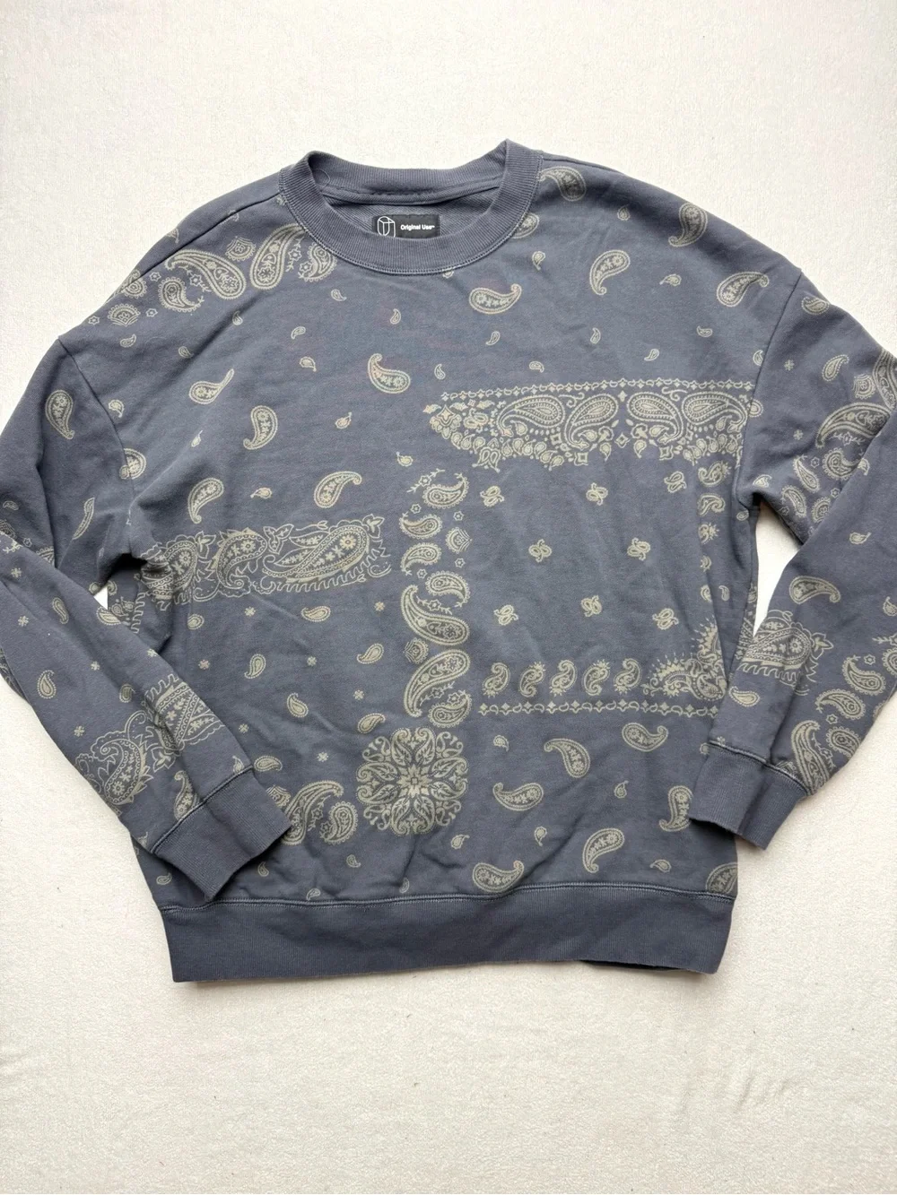 Original Use Gray Crewneck Sweater with Cream Paisley Print